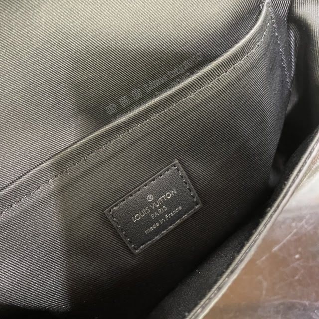 lv新款包包 路易威登Studio郵差包 Damier Graphite 3D帆布 lv傳奇格紋肩背包  ydh3982